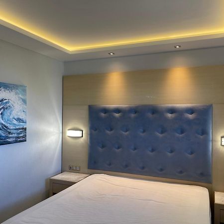 Vergos Hotel 보우르보우로우 외부 사진