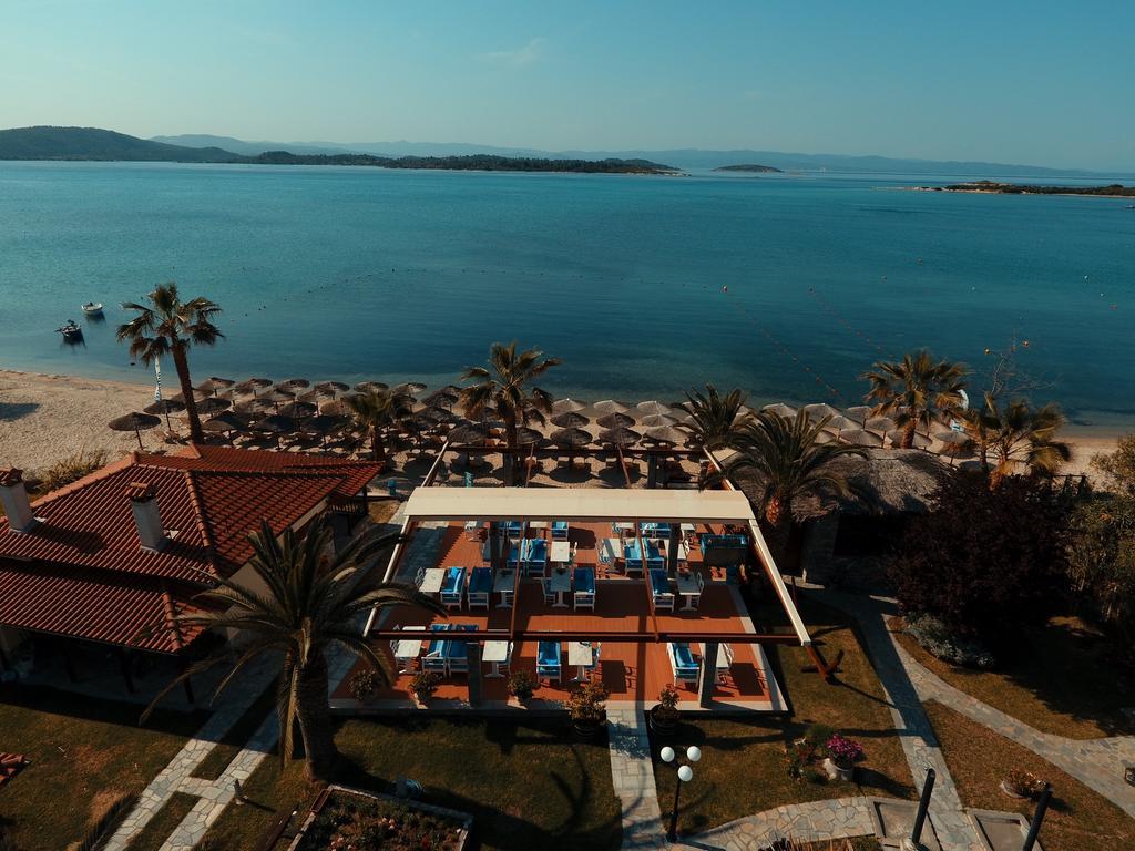 Vergos Hotel 보우르보우로우 외부 사진
